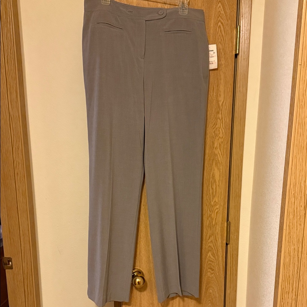 Larry Levine Classic Gray Women's Trousers